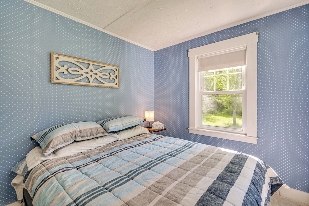 Cozy Cottage: Near Ski Bretton Wood & Franconia