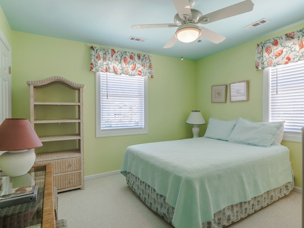 Lungomare by Topsail Realty