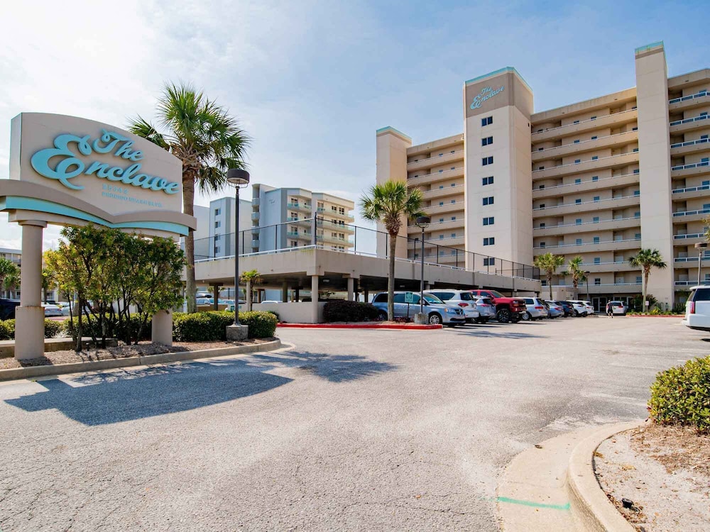 The Enclave #1006 by Southern Vacation Rentals