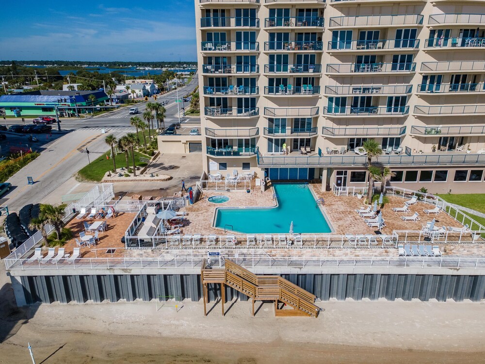 Dimucci Towers Ten 1604