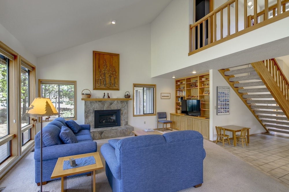Maury Mountain 36 3 Bedroom Home