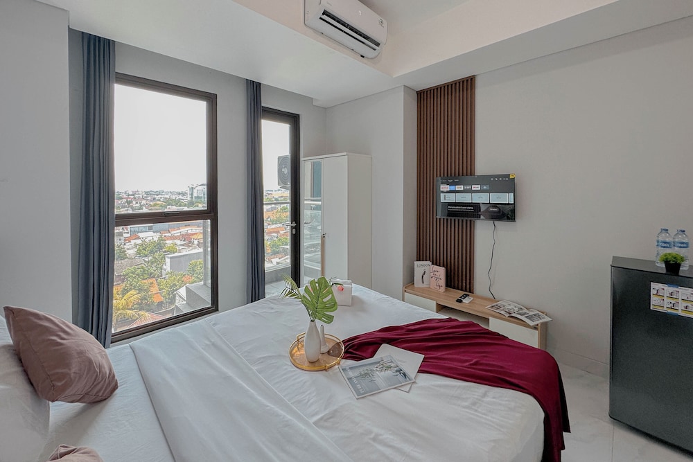 Simple Studio At The Trans Icon Surabaya Apartment