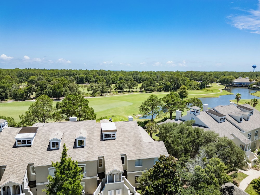 Peninsula Golf Club - The Links #B203 by Southern Vacation Rentals