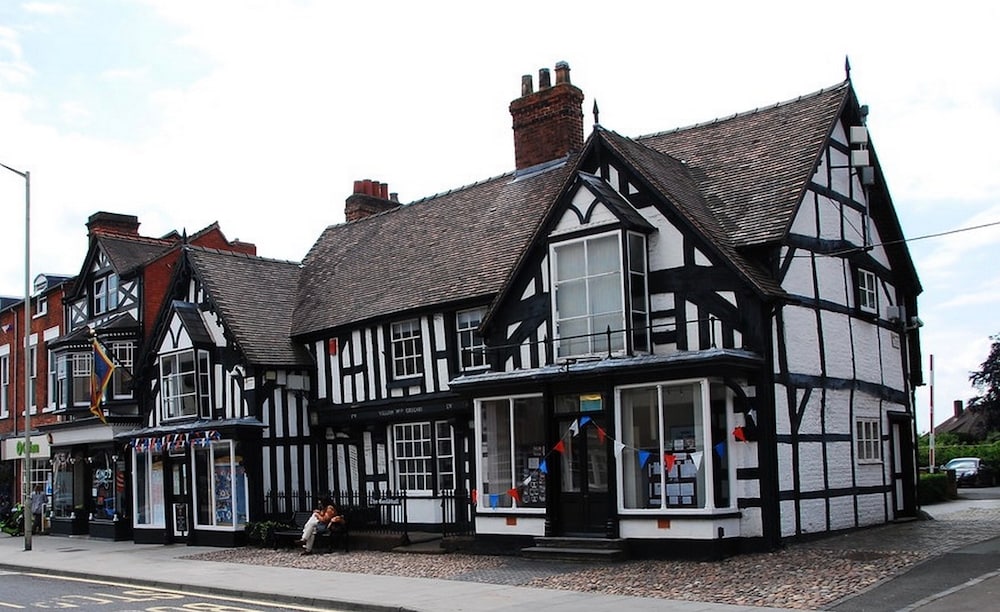 Cosy House In Lovely Market Town