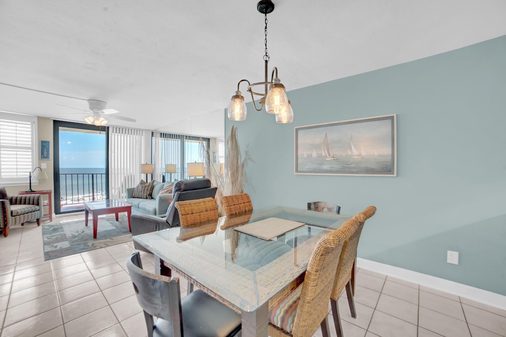 Gulf House 401