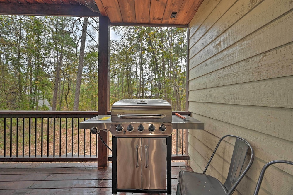Tudor-style Broken Bow Cottage w/ Hot Tub & Decks! view 3