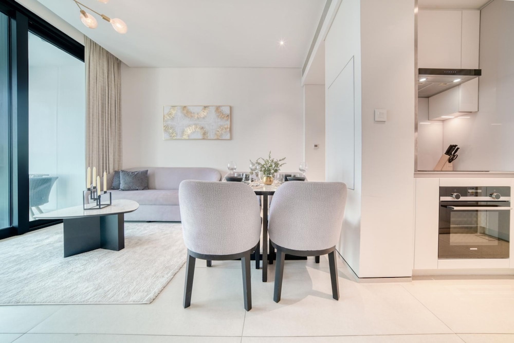Ritzy Address JBR Apt w Scenic Balcony View