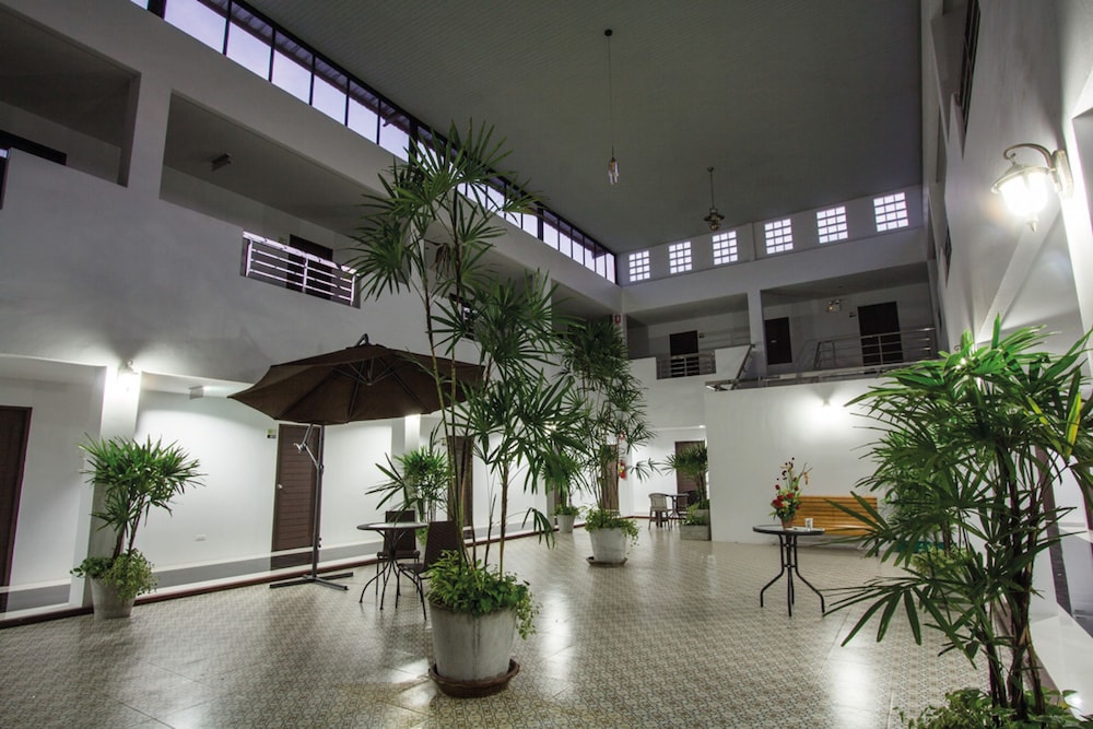 Maison de Cheer