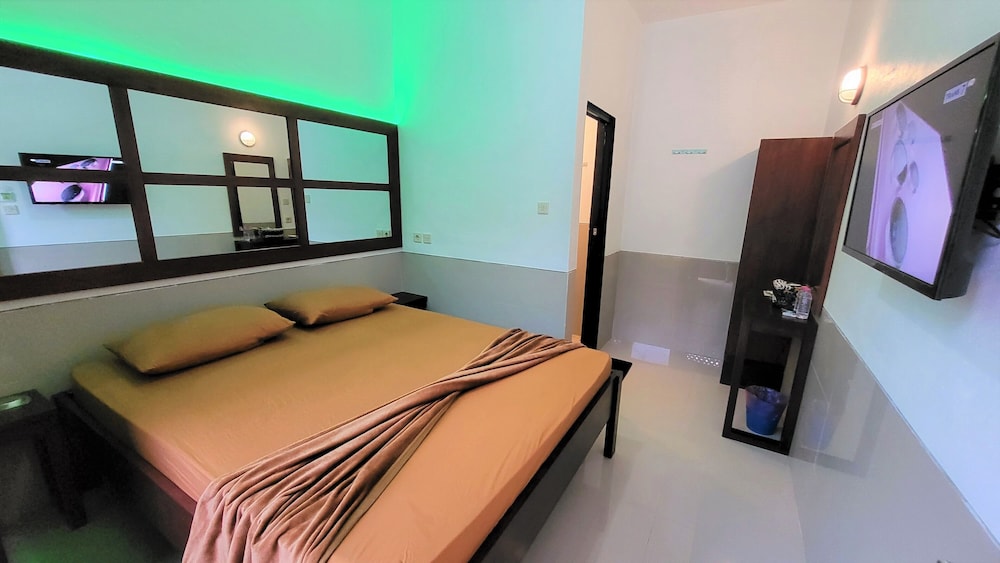 Chotin Hotel