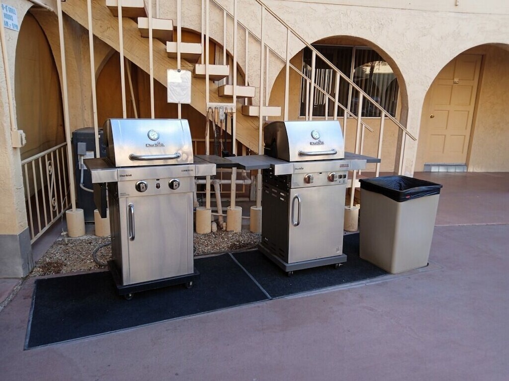 Hidden Palms Resort Condos