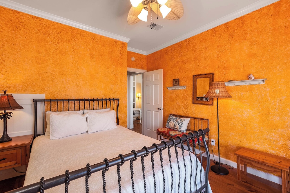 Breakers Pointe by Ryson Vacation Rentals