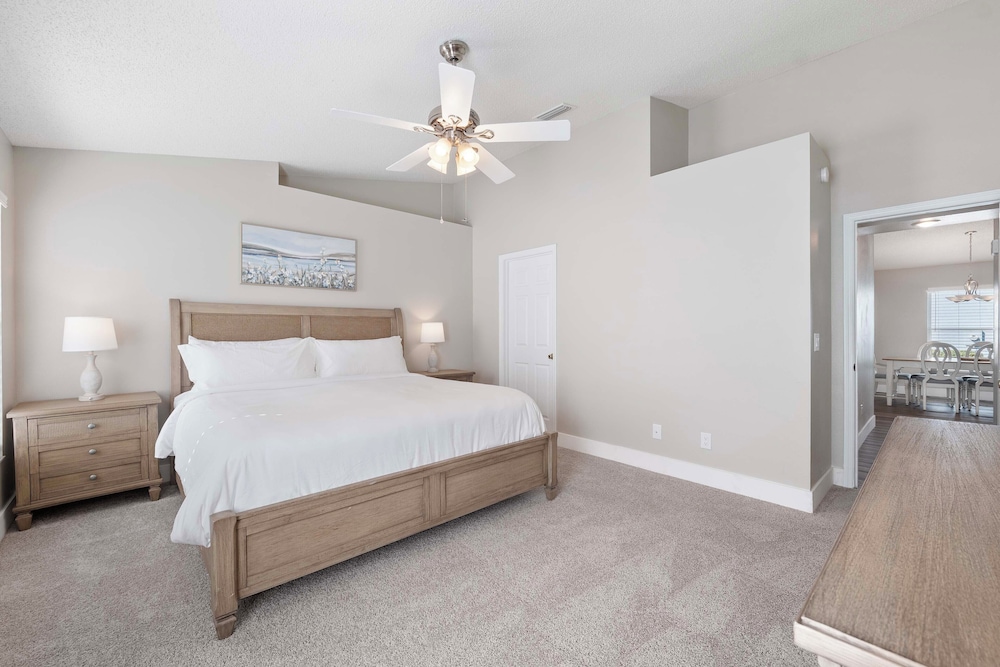 Saltwater Pool & Spa at Home in Bradenton