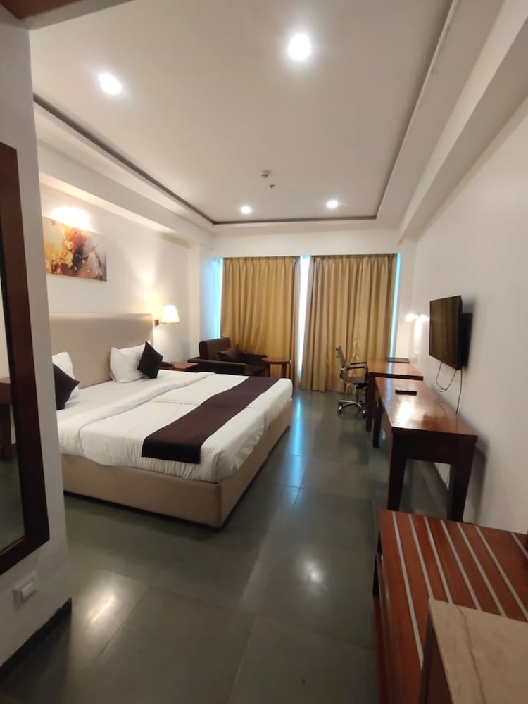 Viola Beacon Resort Lonavala Maharashtra