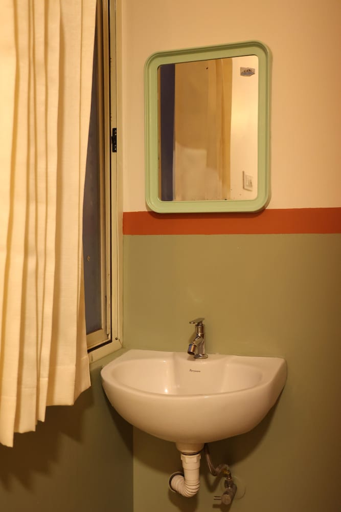 Dwaraka Guest House