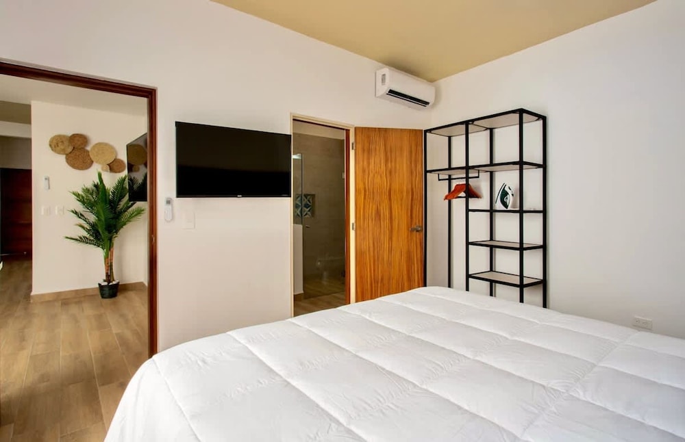 3Br Exclusive TH w Spacious Roof Private Pool