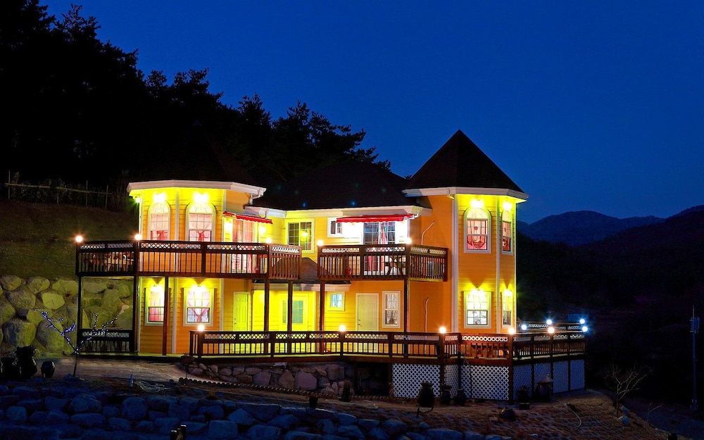 Yellowstar Pension