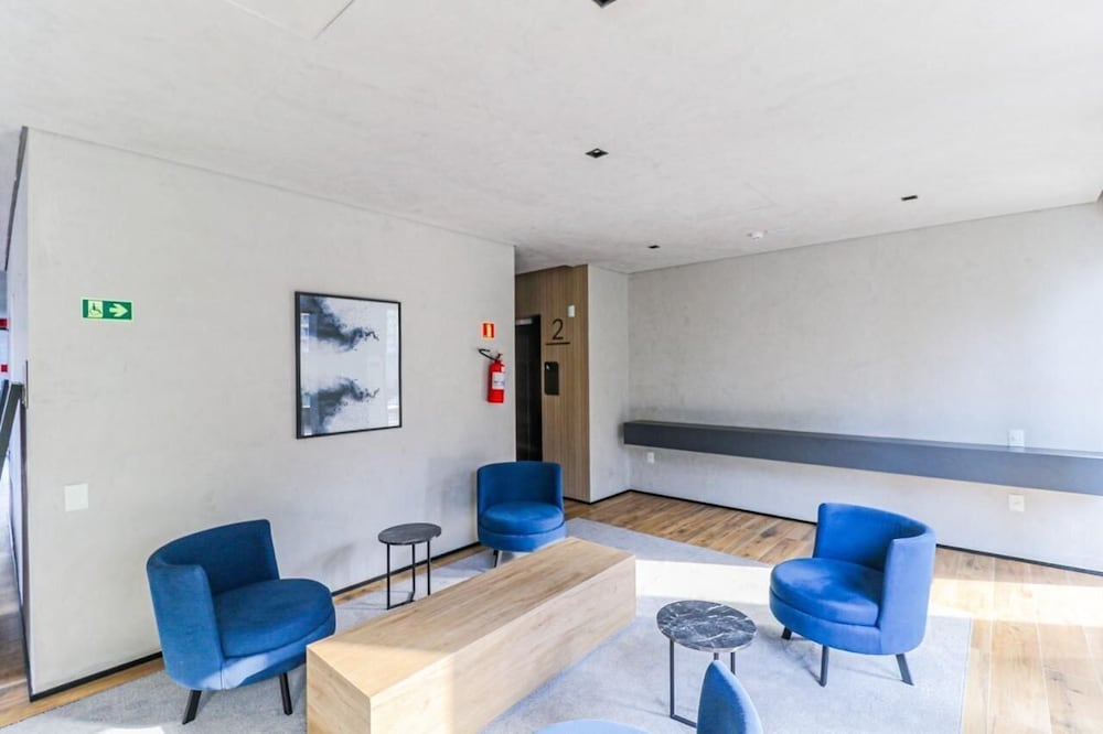 Haus Mitre Residences