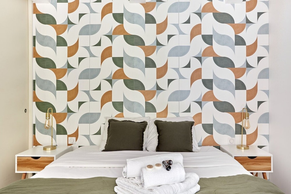 Cozy and New Flat Le Marais/ Place des Vosges