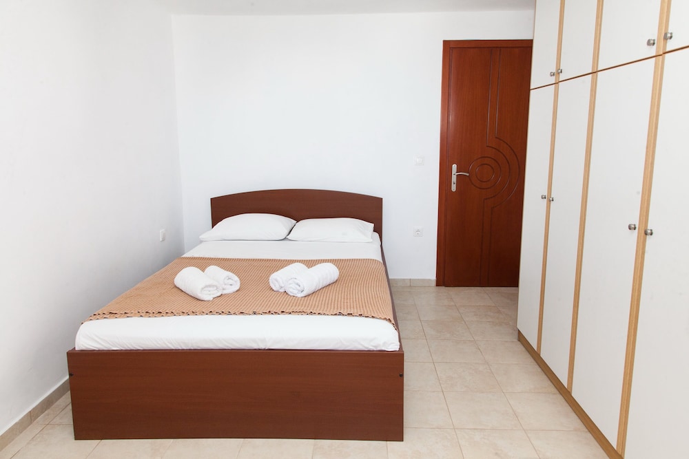 Villa Karthea I photo 2