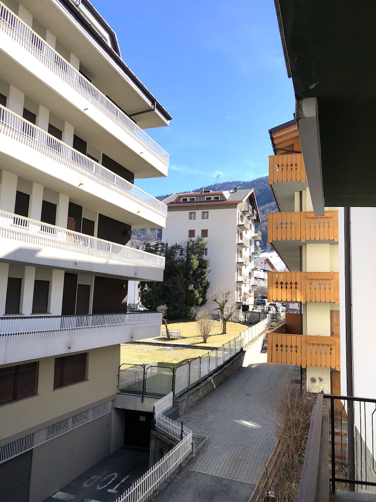 Maranta Master Guest apartment view 2