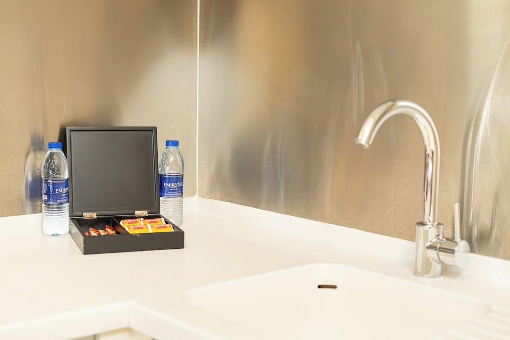 PVH - Emaar Fashion Avenue - 1BR