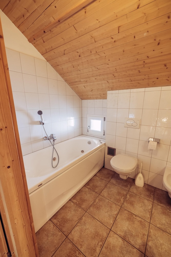 022 W2 in St Georgen am Kreischberg