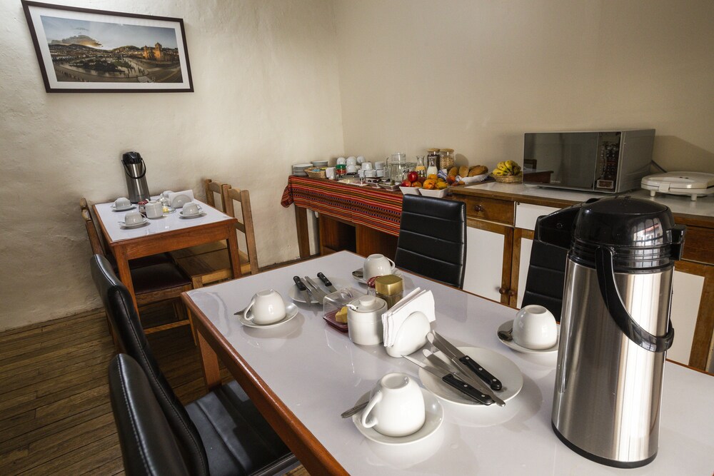 Askha Cusco Inn