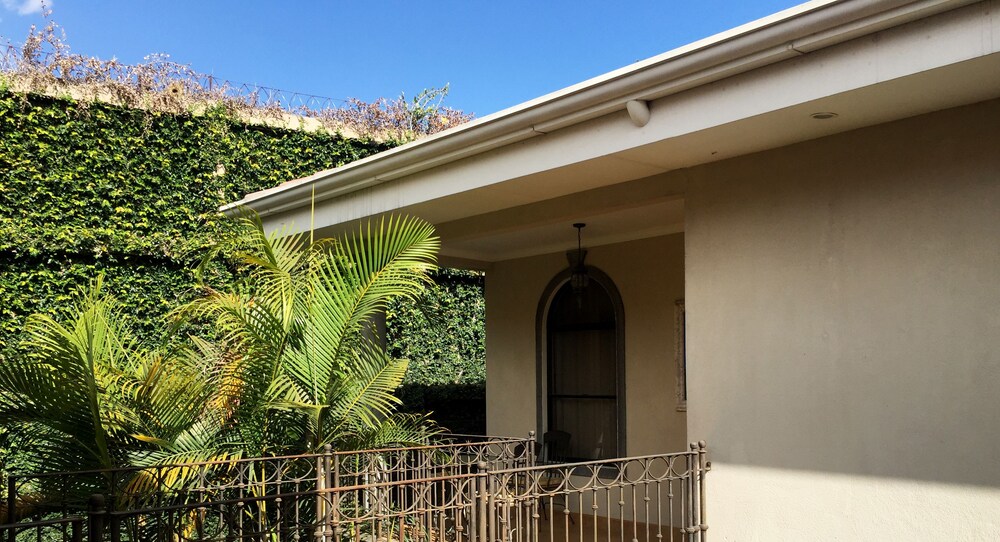 Green Valley Hotel Boutique