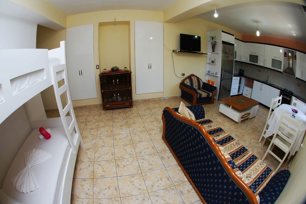 Vila Renato