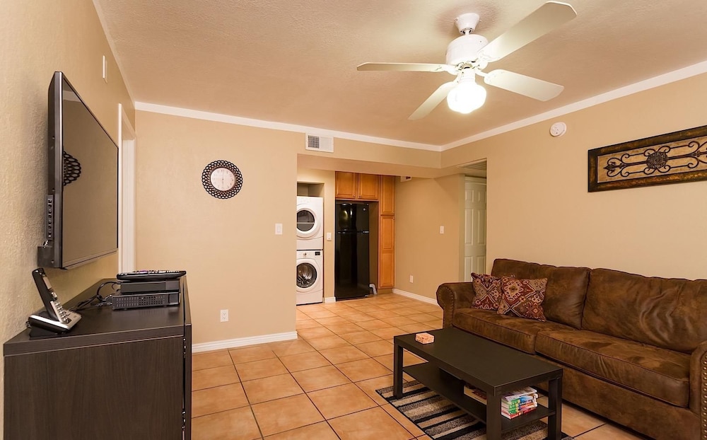 Just Darling By Signature Vacation Rentals