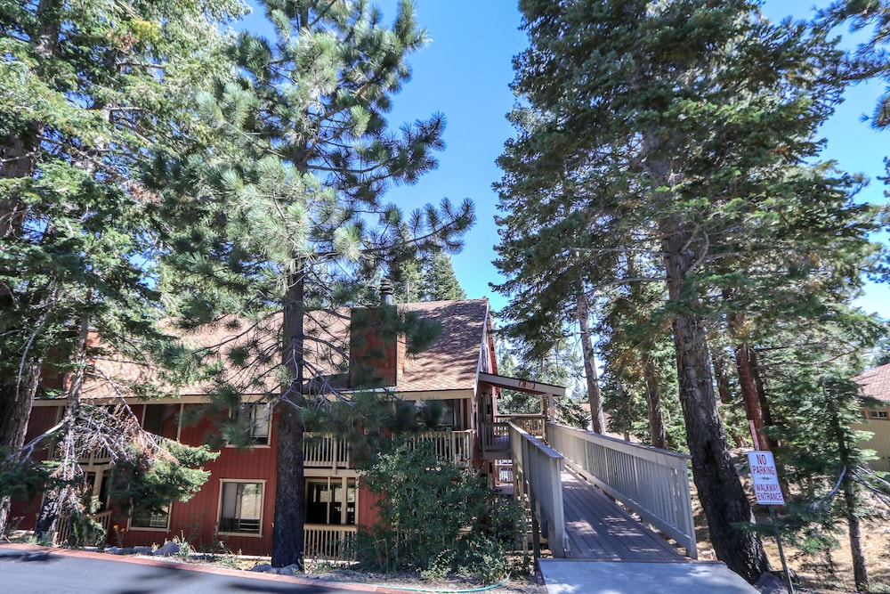 Hidden Valley Complex