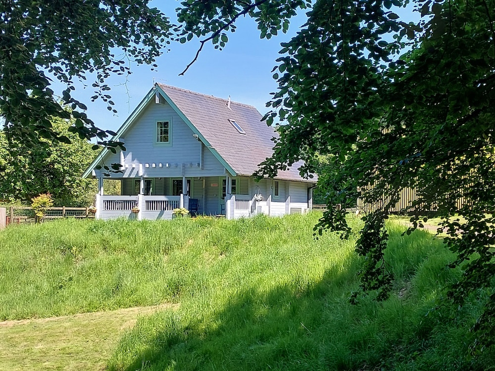 Orchard Lodge