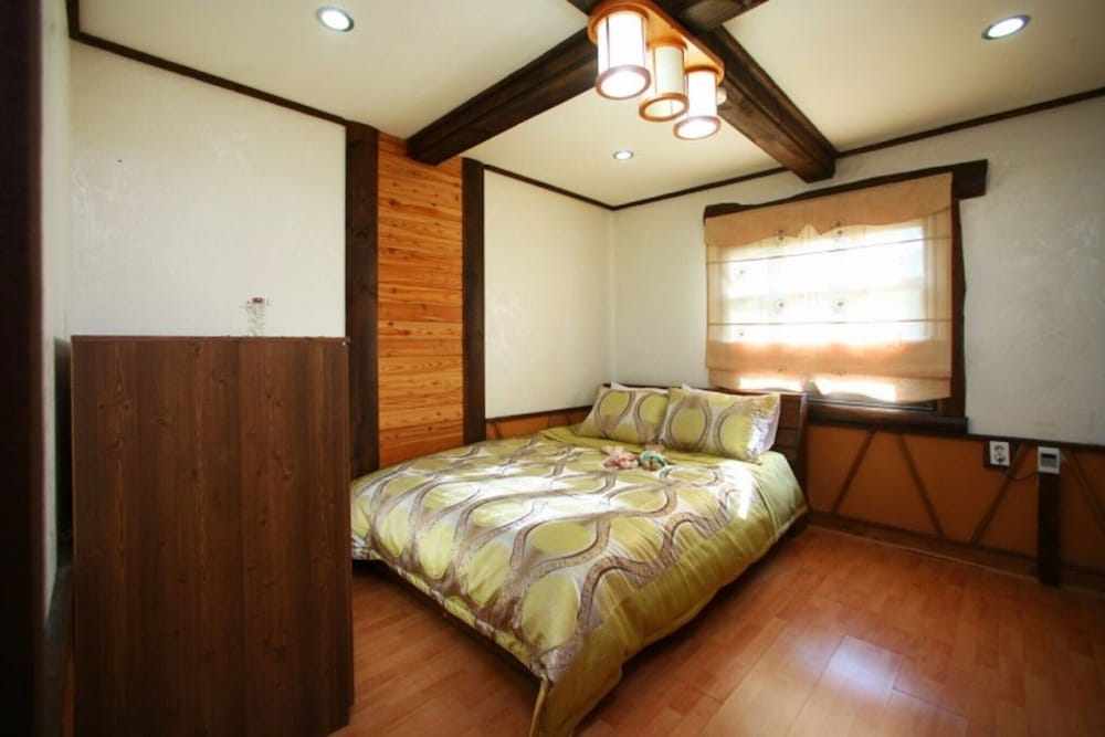 Jeongseon Haetbinnuri Pension view 5