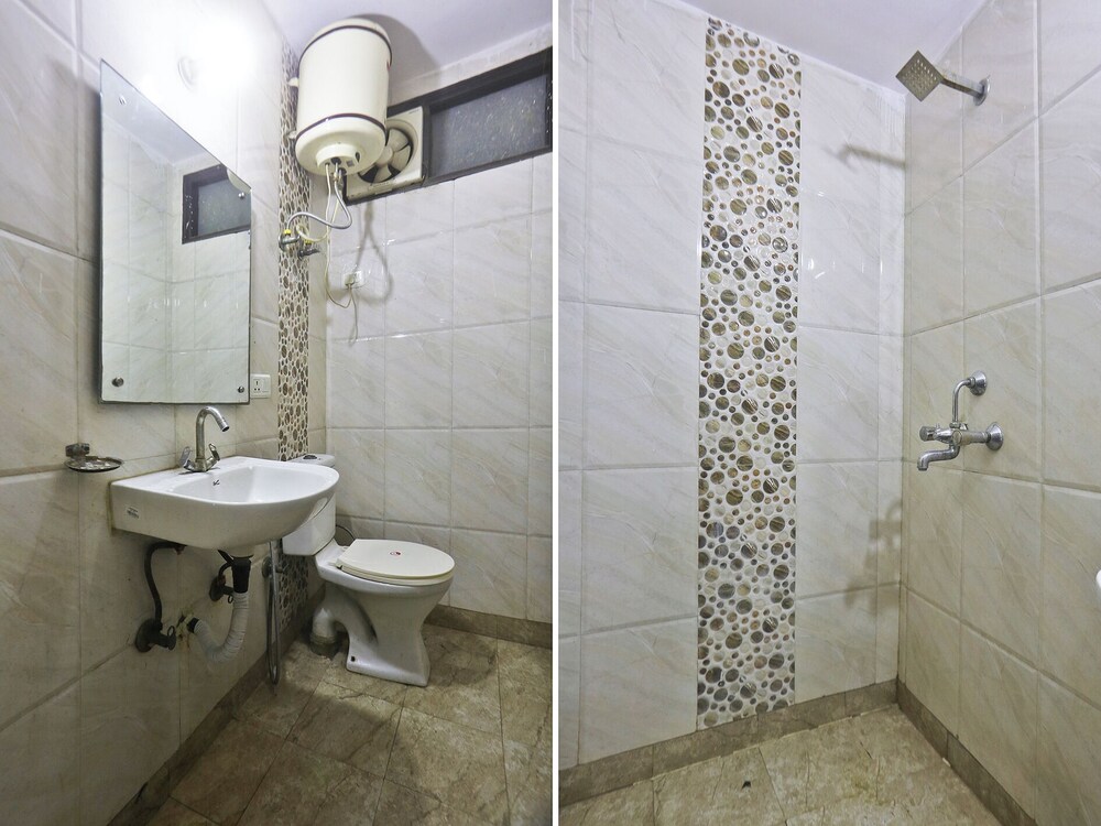 Hotel Raj Palace