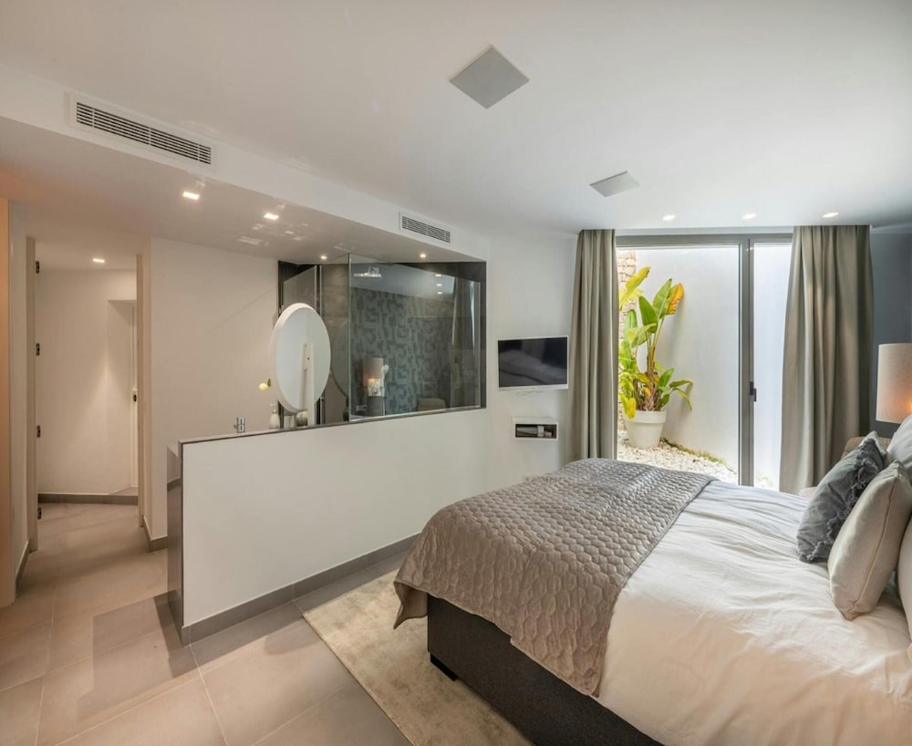 Villa in Carrer del Kiwi