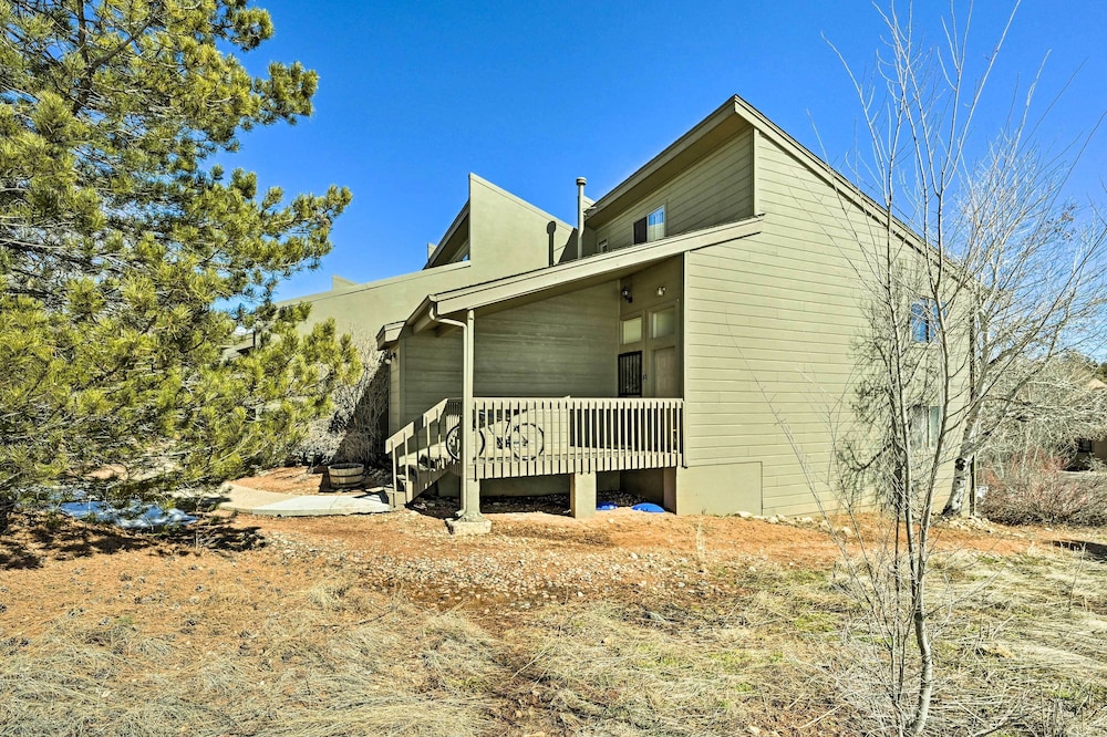 Charming Flagstaff Condo Near Golfing & Hiking! view 5