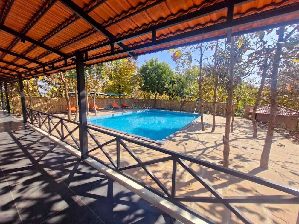 Treepie Safari Lodge
