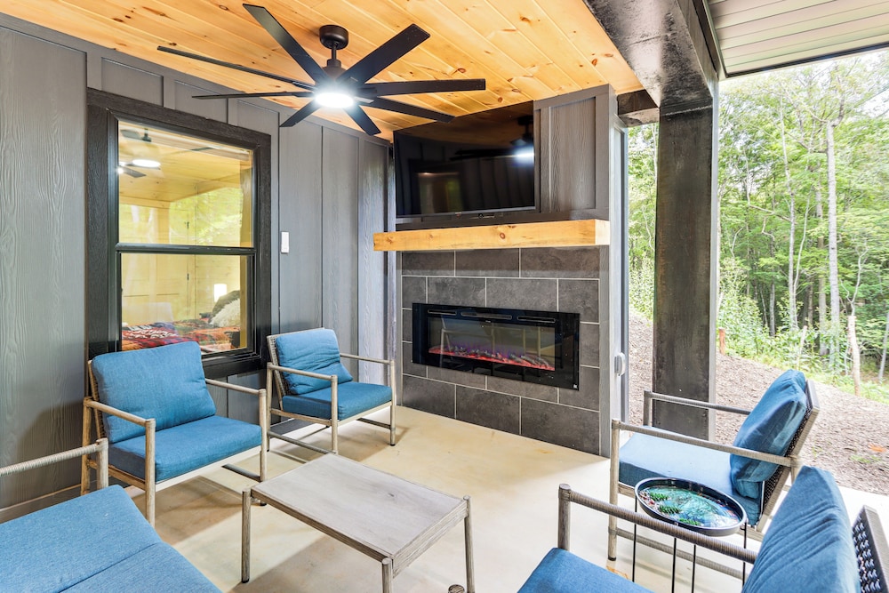 Blue Ridge Adventure Base: Grill, Play, Explore!