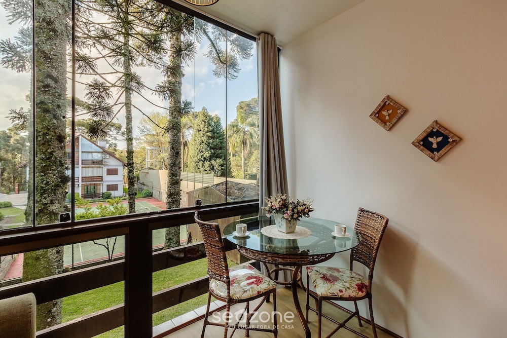 Apt Duplex With Fireplace in Gramado Rln204