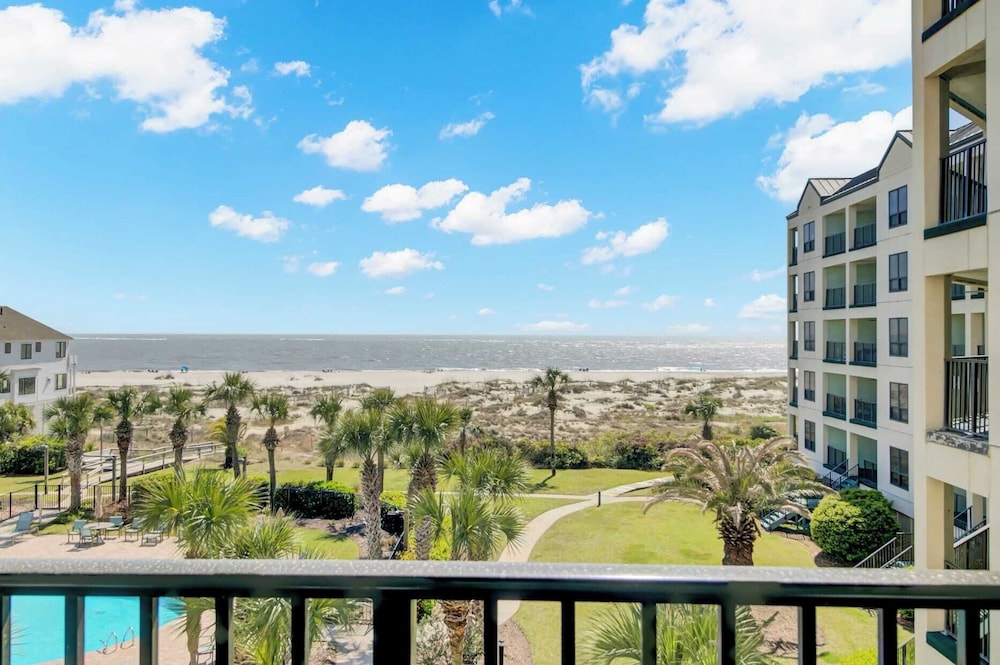 307 Summerhouse by Avantstay Oceanfront, View, Shared Pool