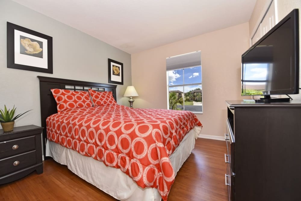 Regal Palms Resort & Spa at Highlands Reserve 2530 view 3