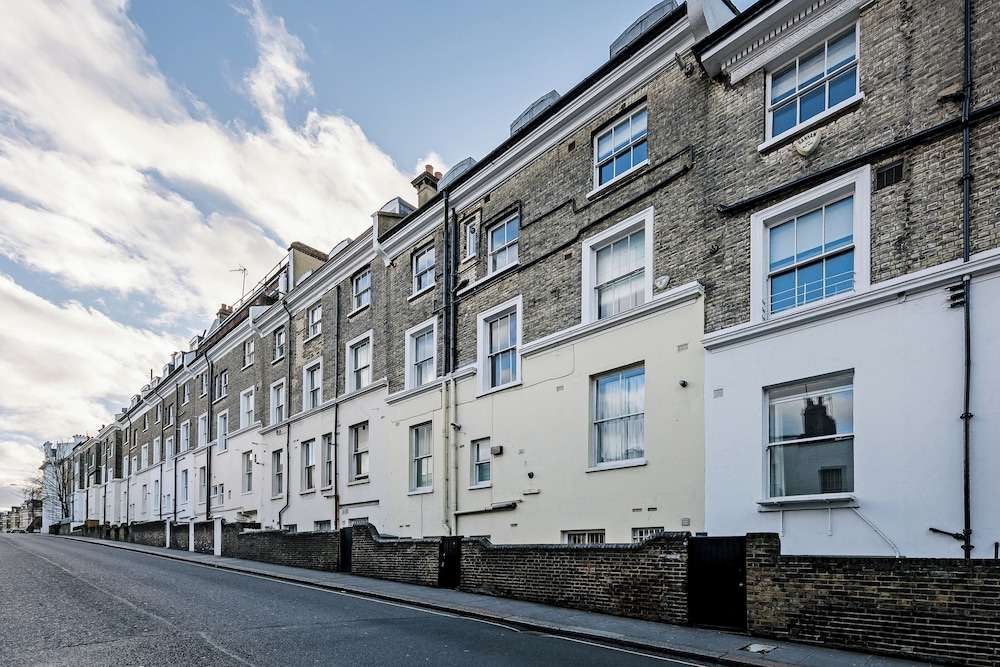 Kensington - 1-bed Apartment - Sleeps 4 - Wifi