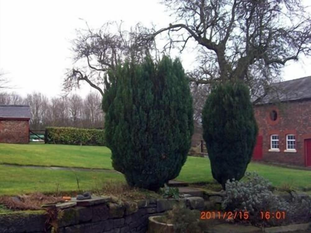 Altrincham Vacations - Ash Farm Country Guest House - Property Image 20