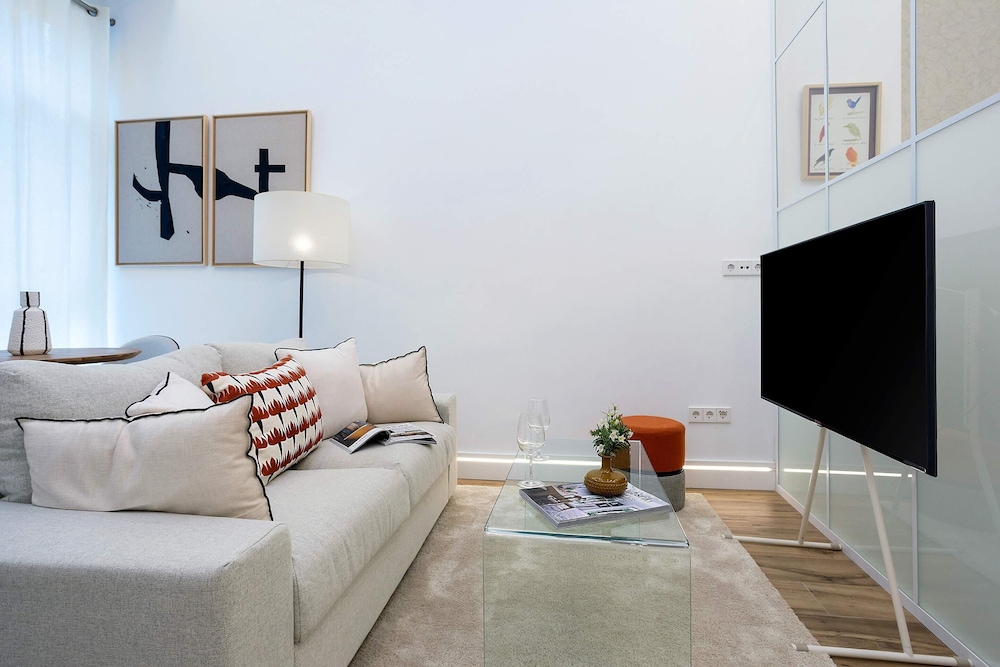 Charming Apartment in Triana. Castilla IV