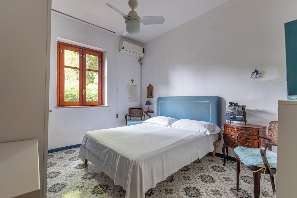 Isola delle Femmine Apartments by Wonderful Italy
