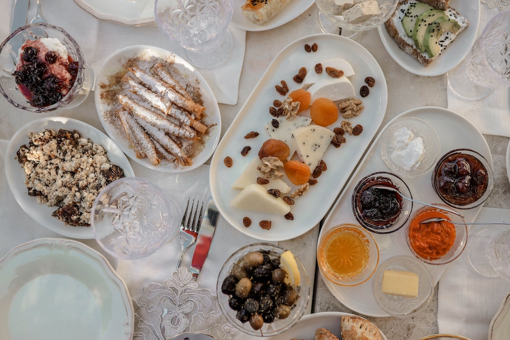 Vrodi By House - Image 6