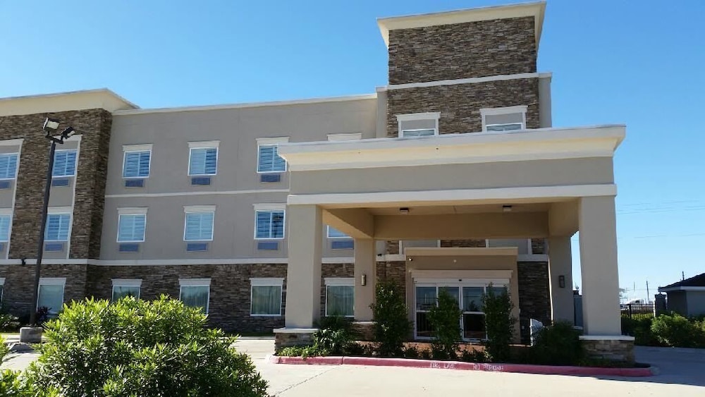 Garner Hotel Victoria - East by IHG