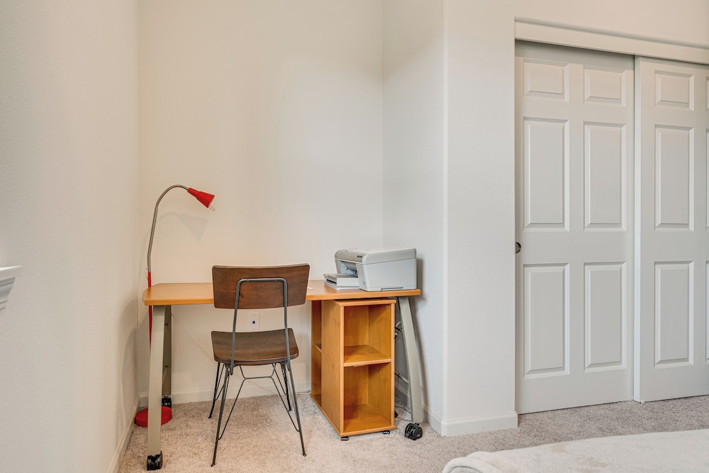 Newly Built Home w/ Patio: 4 Mi to Dtwn Hollister
