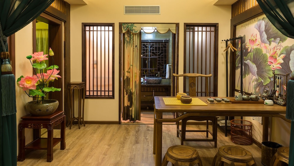 FTYS Hostel
