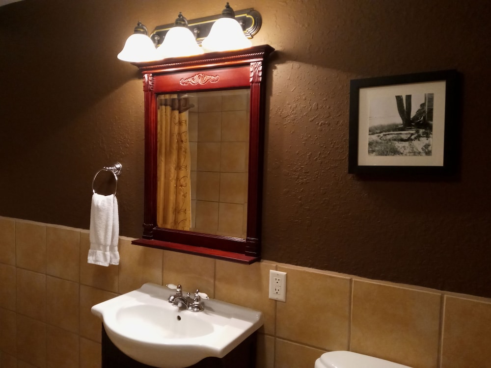 Pierre Vacations - Hitching Horse Inn - Property Image 4